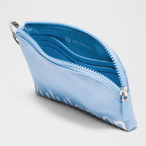 Lululemon Blue Clippable Card Pouch - Picture 3 of 9
